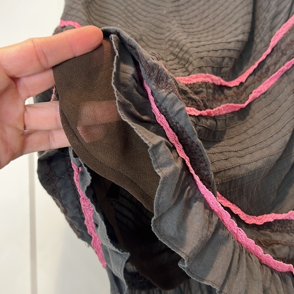 Free People dark grey and Pink Women's Skirt fully lined size 4. - Picture 8 of 9